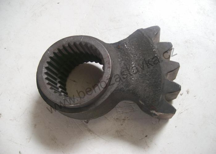 Ozubené kolo - Zetor URII