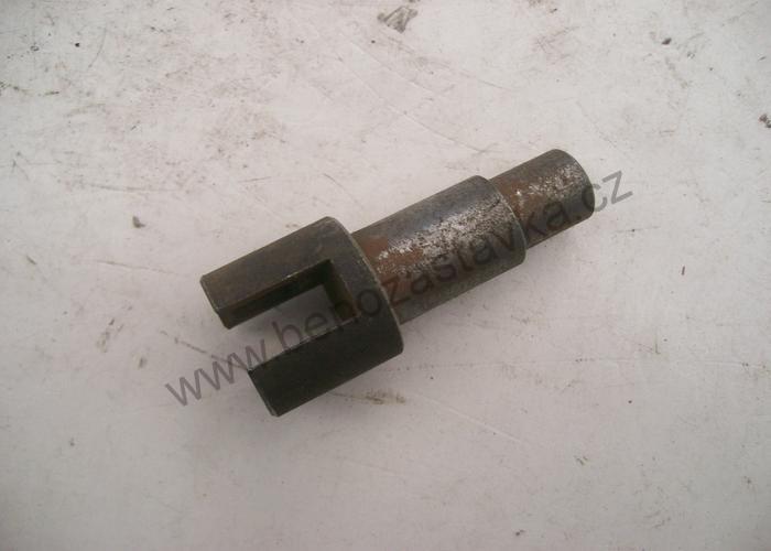 Unášeč II - Zetor URII