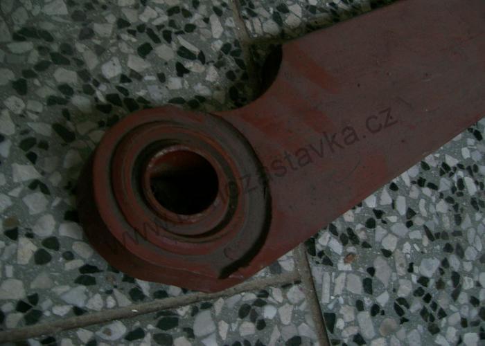 Táhlo dolní levé - Zetor URII