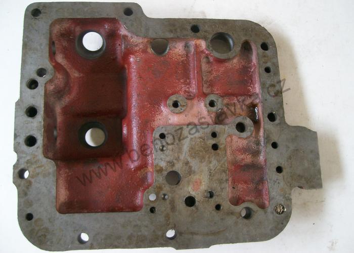 Víko převodovky - Zetor URII