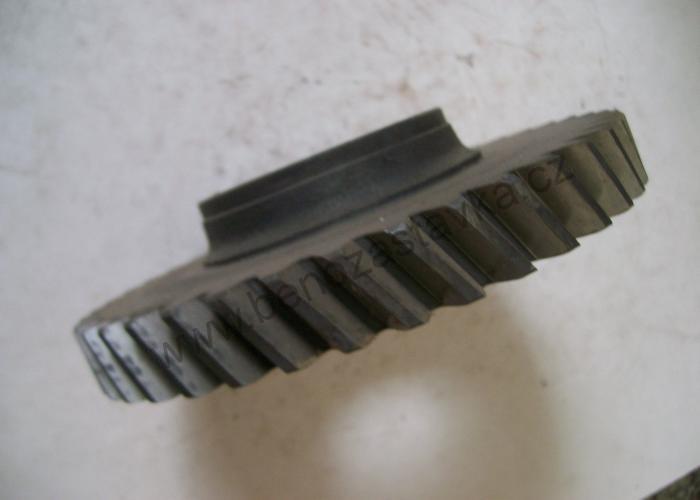 Hnací kolo 4. rychlosti - Zetor URII