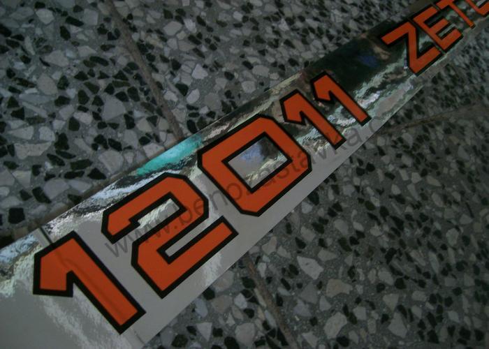 Nápis boční pravý Zetor Crystal 12011, LESKLÝ - Zetor URII