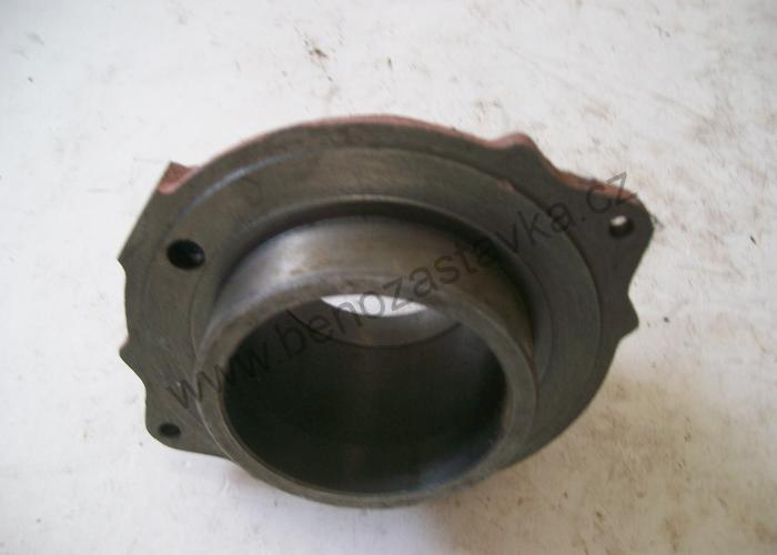 Vysouvací objímka - Zetor URII