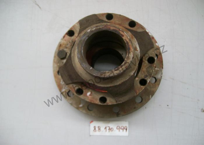 Diferenciál, levá a pravá strana klece - Zetor URII, URIII