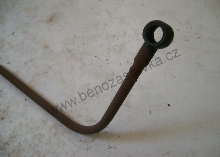 Přívod oleje - Zetor URII