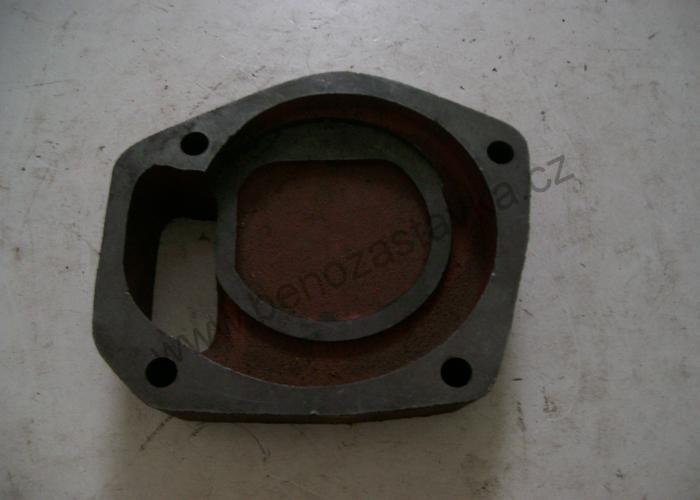 Těleso vodního čerpadla - Zetor URII