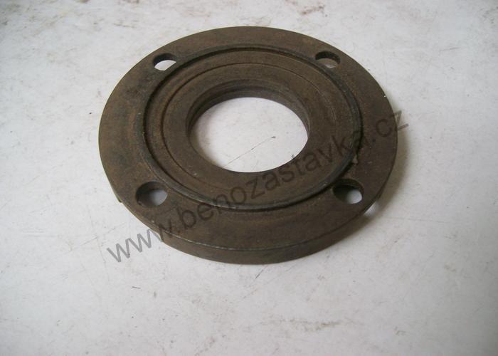 Střední víko - Zetor URII