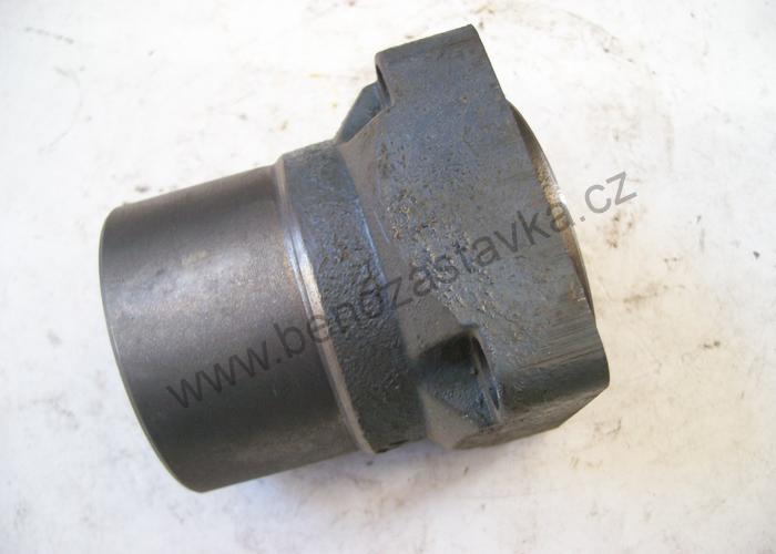 Těleso spojky - Zetor URII