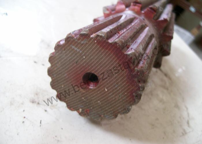 Hřídel diferenciálu levý úplný - Zetor URIII