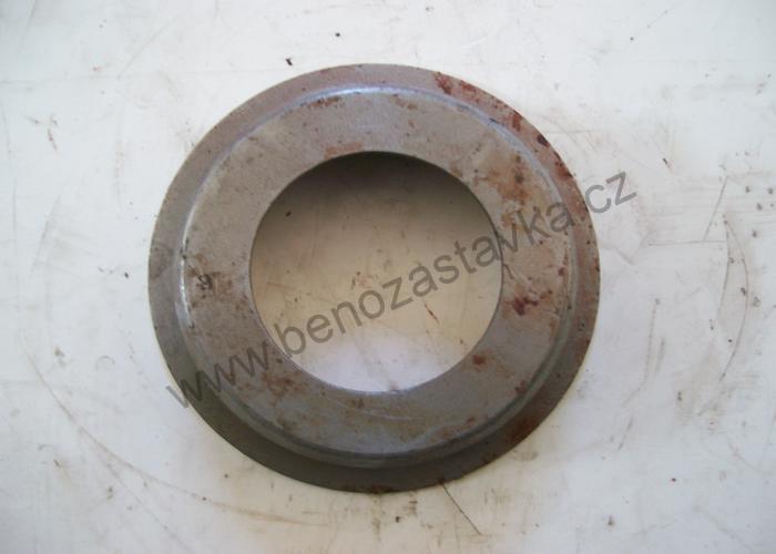 Kroužek - Zetor URIII