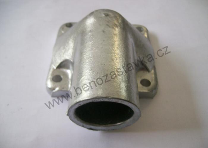Odváděcí hrdlo termostatu - Zetor URI