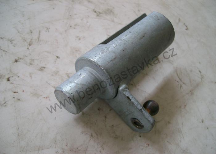 Unášeč - Zetor URIII