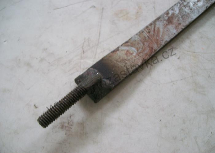 Táhlo omezovače - Zetor URIII