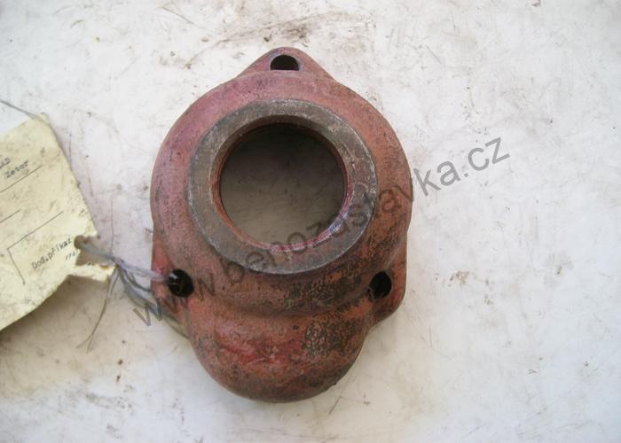 Skříňka - Zetor URIII