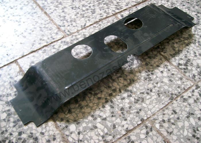 Krycí plech dolní - Zetor URIII