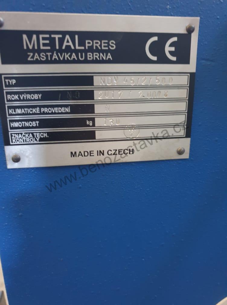 Pneumatický děrovací lis NDV