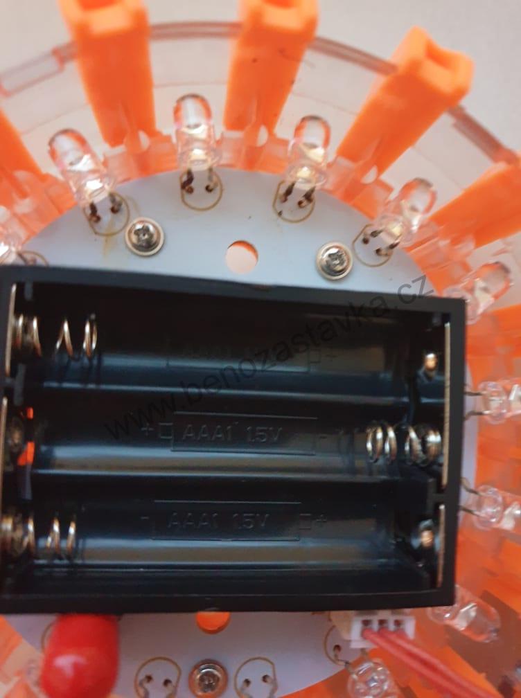 LED výstražné světlo - 9 volitelných režimů