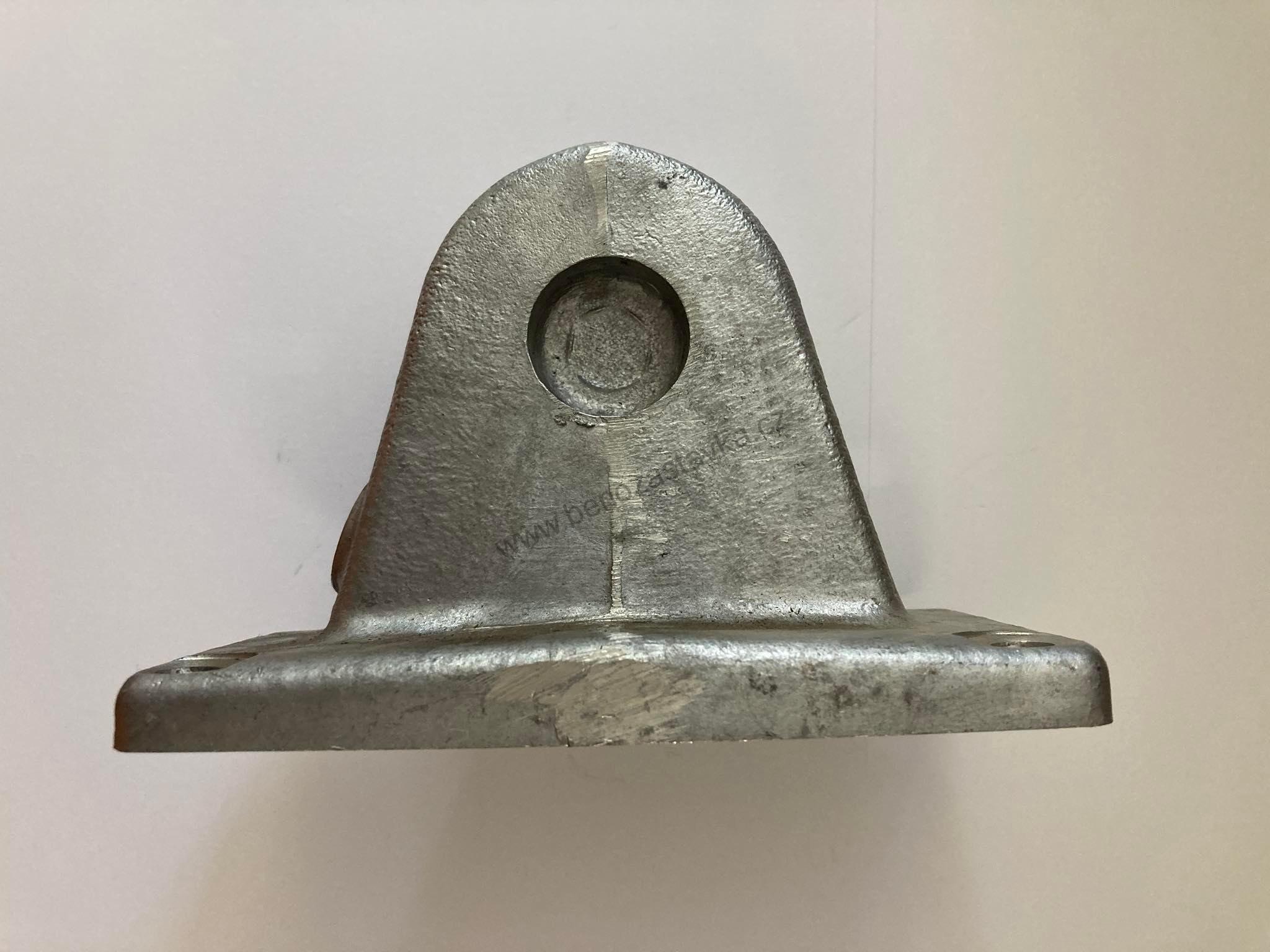 Těleso termostatu bez díry - Zetor URII