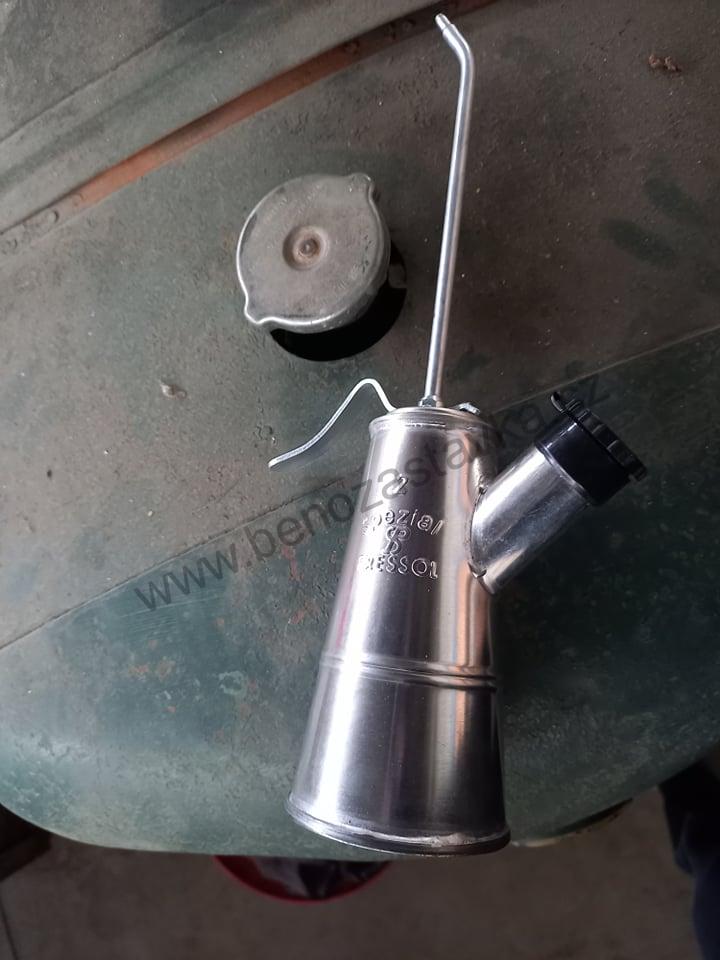 Olejnička kovová Pressol speciál 250 ml