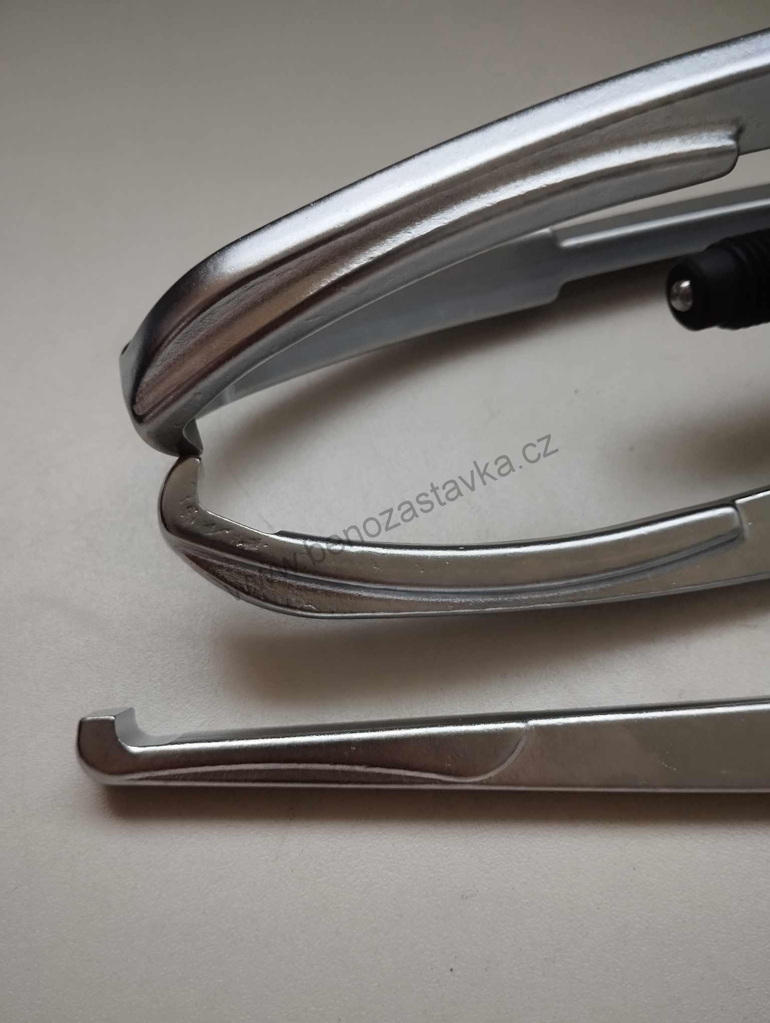 Sada oboustranného tříramenného stahováku, 7 ks, 6 háků