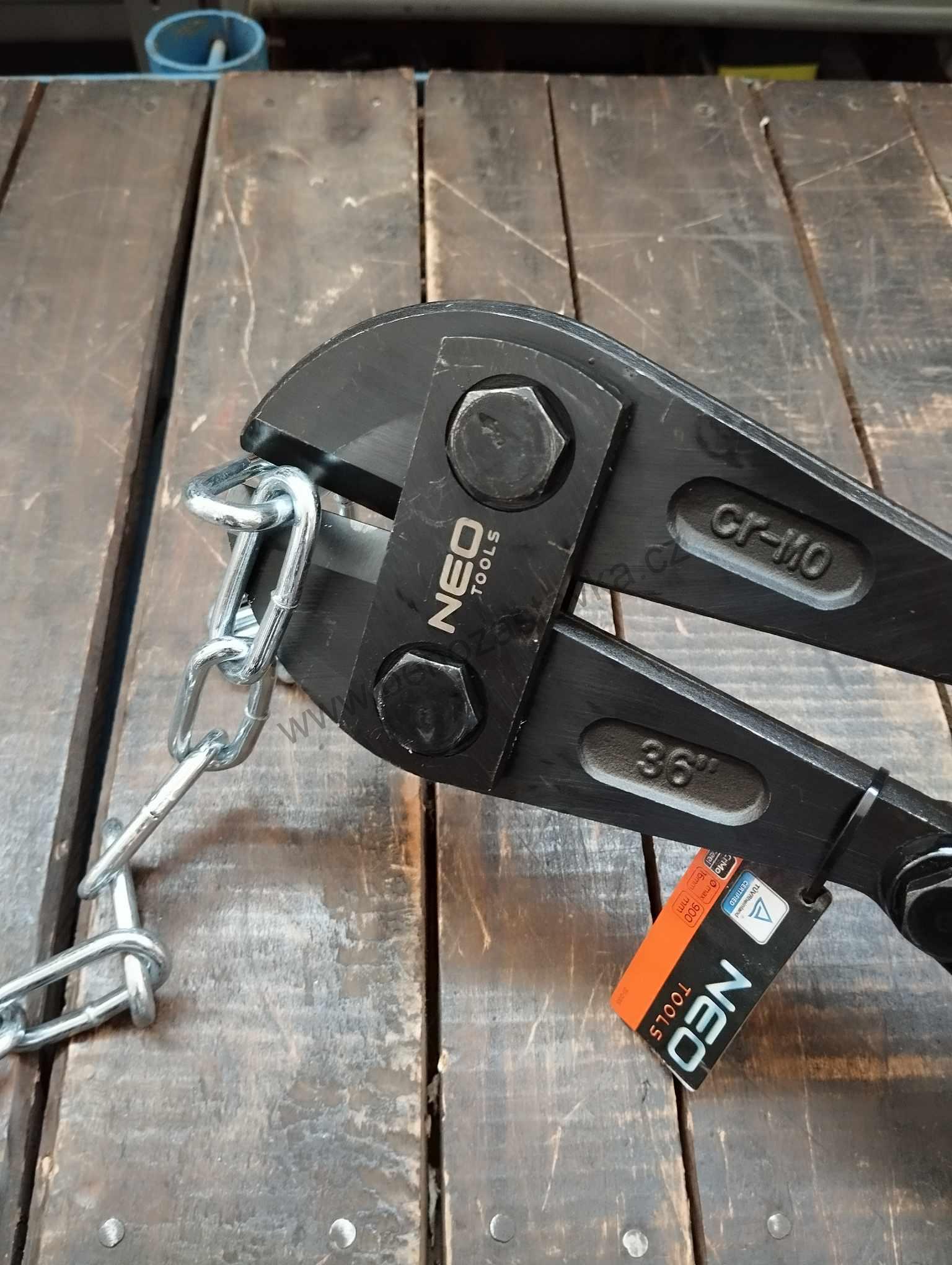 Kleště štípací 750m