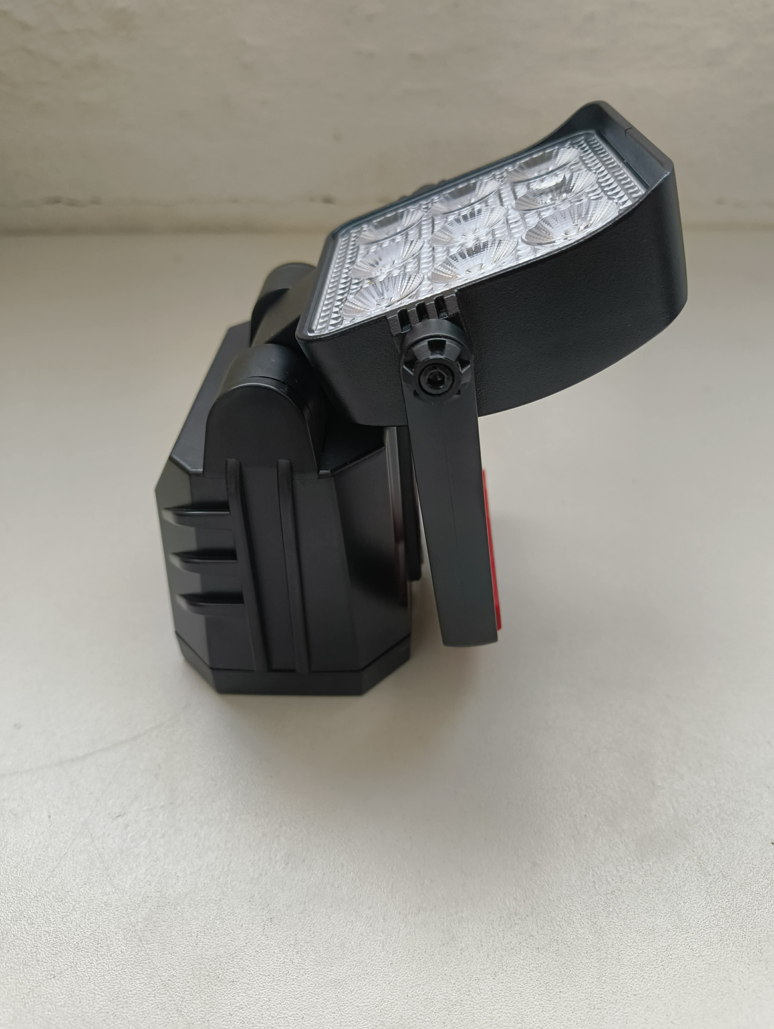 Ruční pracovní LED svítilna, dobíjecí, bílé/oranžové