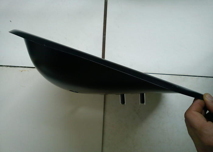 Univerzální anatomické sedadlo, lavor - kovové černé - pro starší traktory 48x44