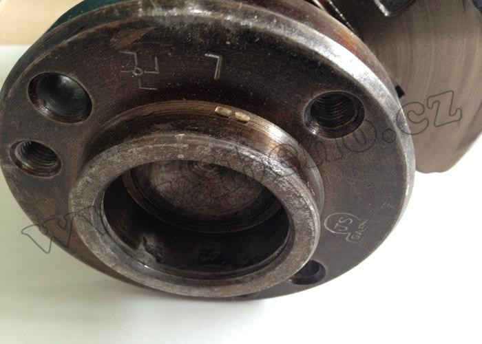 Klikový hřídel dvouválec - Zetor 2011 2511