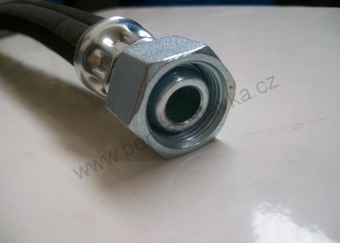 Hadice přepadu M22x1,5 /630 mm - Zetor URI