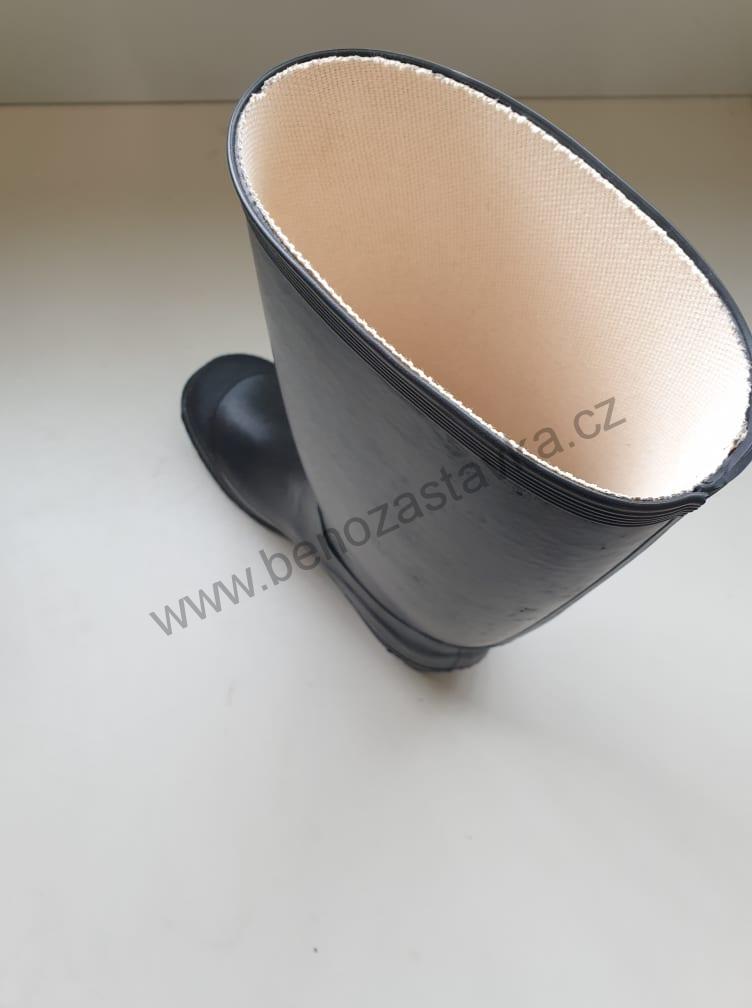 Holínky černé válené - Slovensko - velikost 46/11