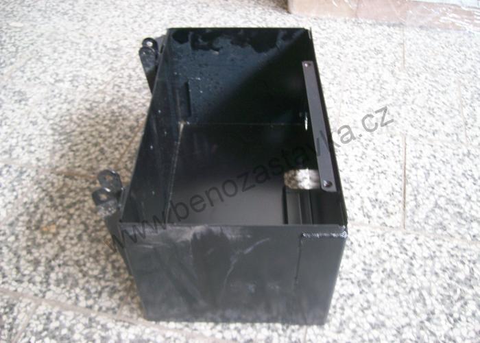 Skřín baterie - Zetor URI