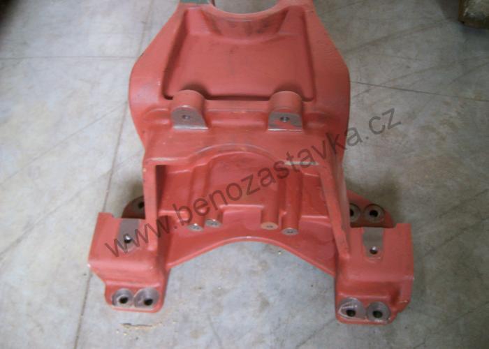 Konzola přední nápravy - Zetor