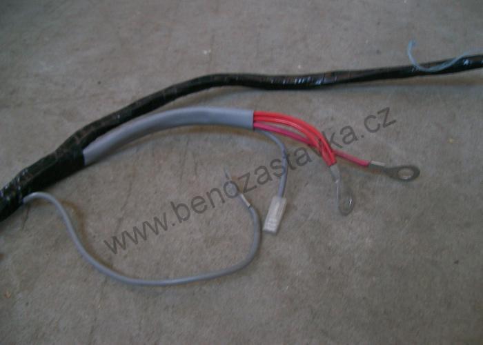 Hlavní kabel - Zetor URI