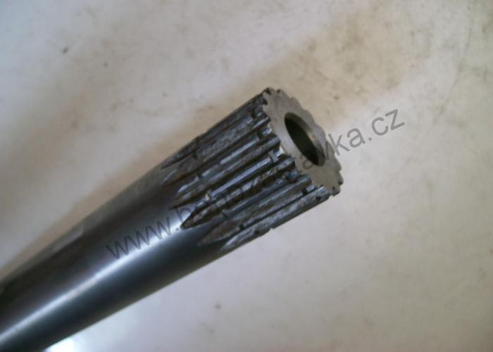 Střední část vývodového hřídele - Zetor URII