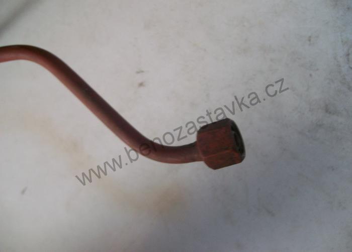 Potrubí - Zetor URII