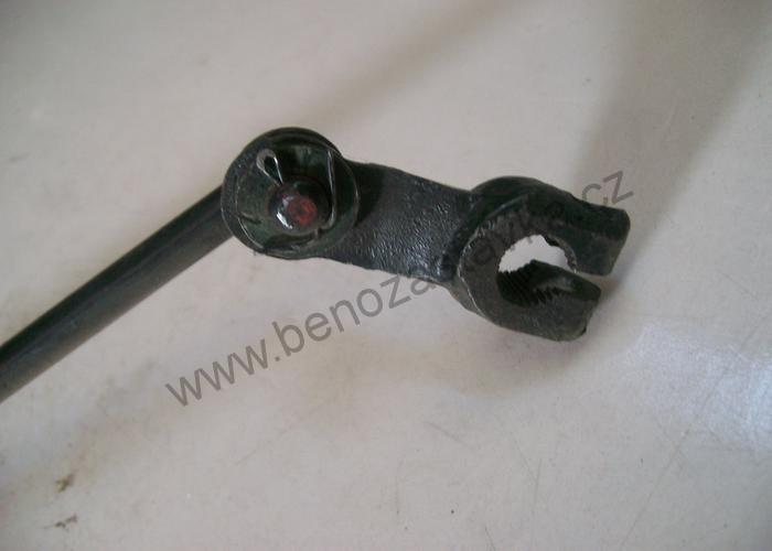 Táhlo násobiče momentu - Zetor URII