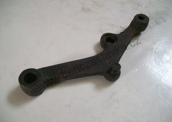 Hlavní páka - Zetor URII