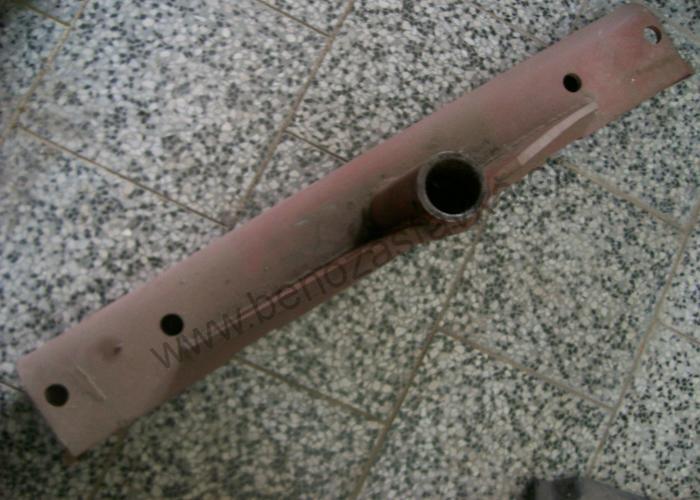 Těleso nápravy - Zetor URII