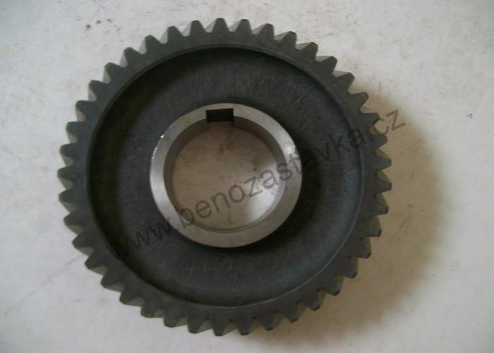 Hnací kolo 4. rychlosti - Zetor URII