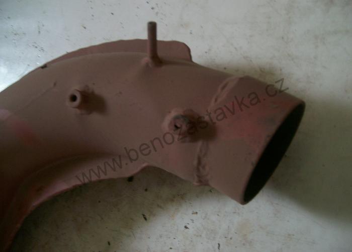 Komora, potrubí - Zetor URII