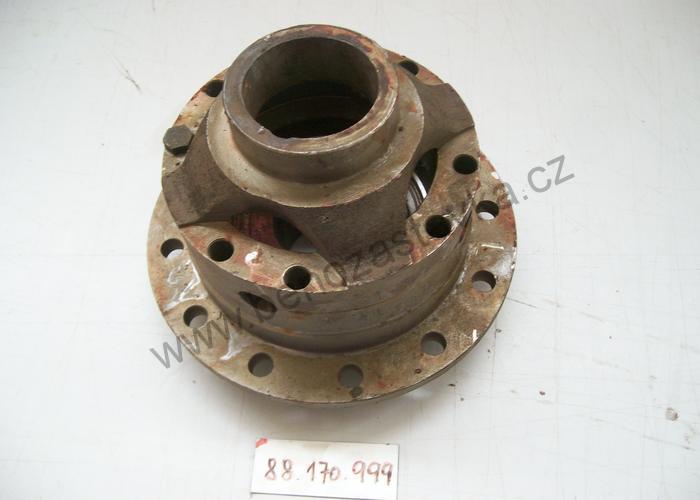 Diferenciál, levá a pravá strana klece - Zetor URII, URIII