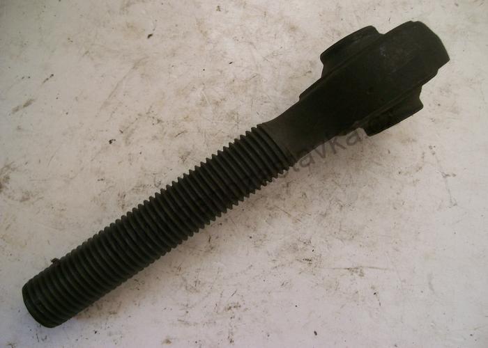 Šroub levého zvedacího táhla - Zetor URII