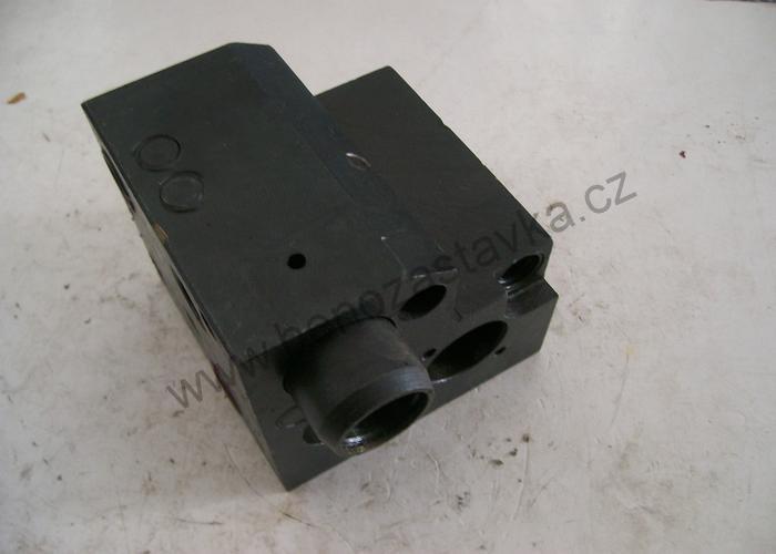 Těleso rozvaděče - Zetor URII