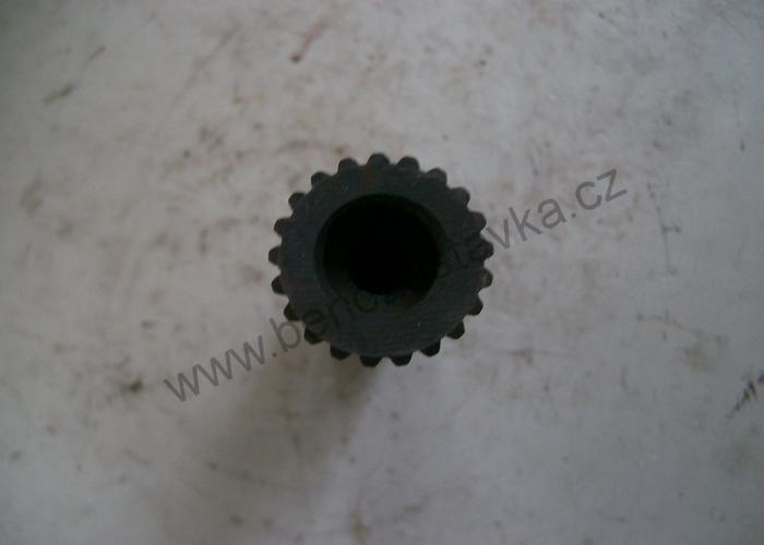 Koncovka vývodového hřídele - Zetor URII