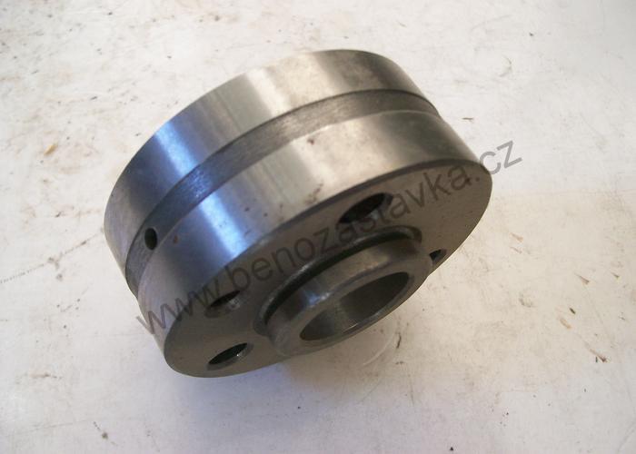 Čep horního vloženého kola - Zetor URII