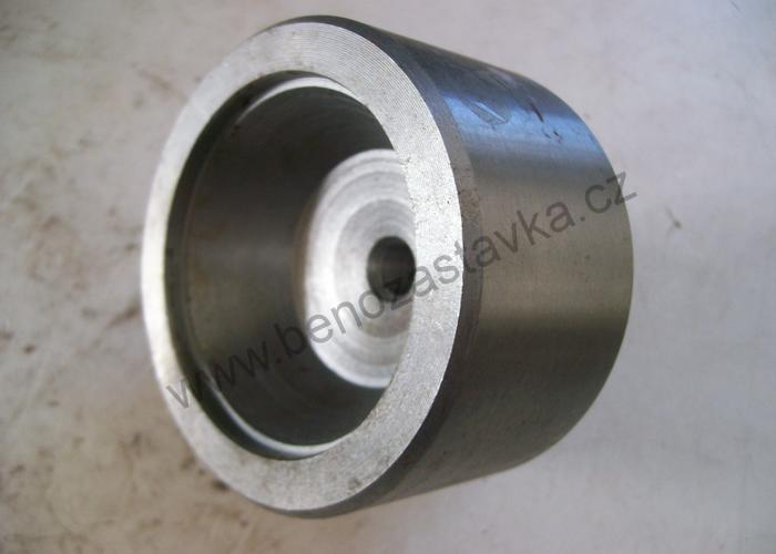 Čep satelitu - Zetor URII