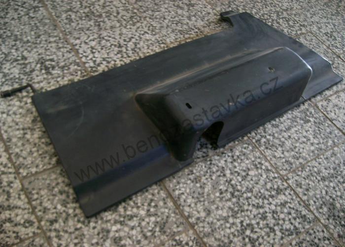 Boční kryt levý, úplný - Zetor URII