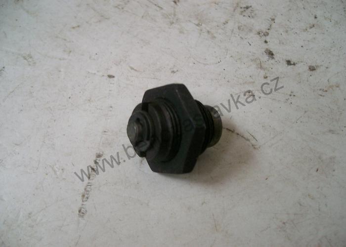 Pouzdro volnoběhu úplné - Zetor URII