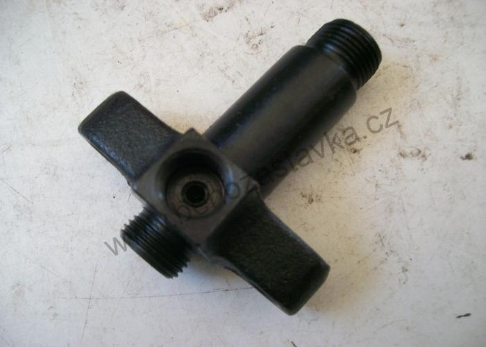 Těleso vstřikovače - Zetor URII