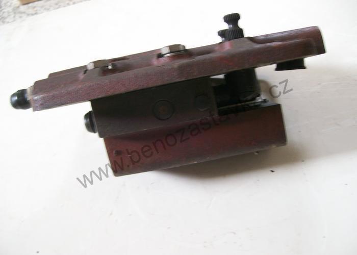 Rozváděč převodovky - Zetor URIII